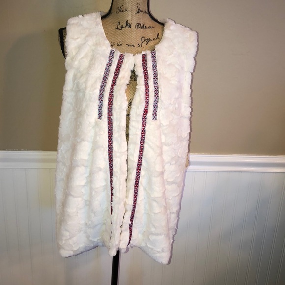 one world Jackets & Blazers - NWT one world vest